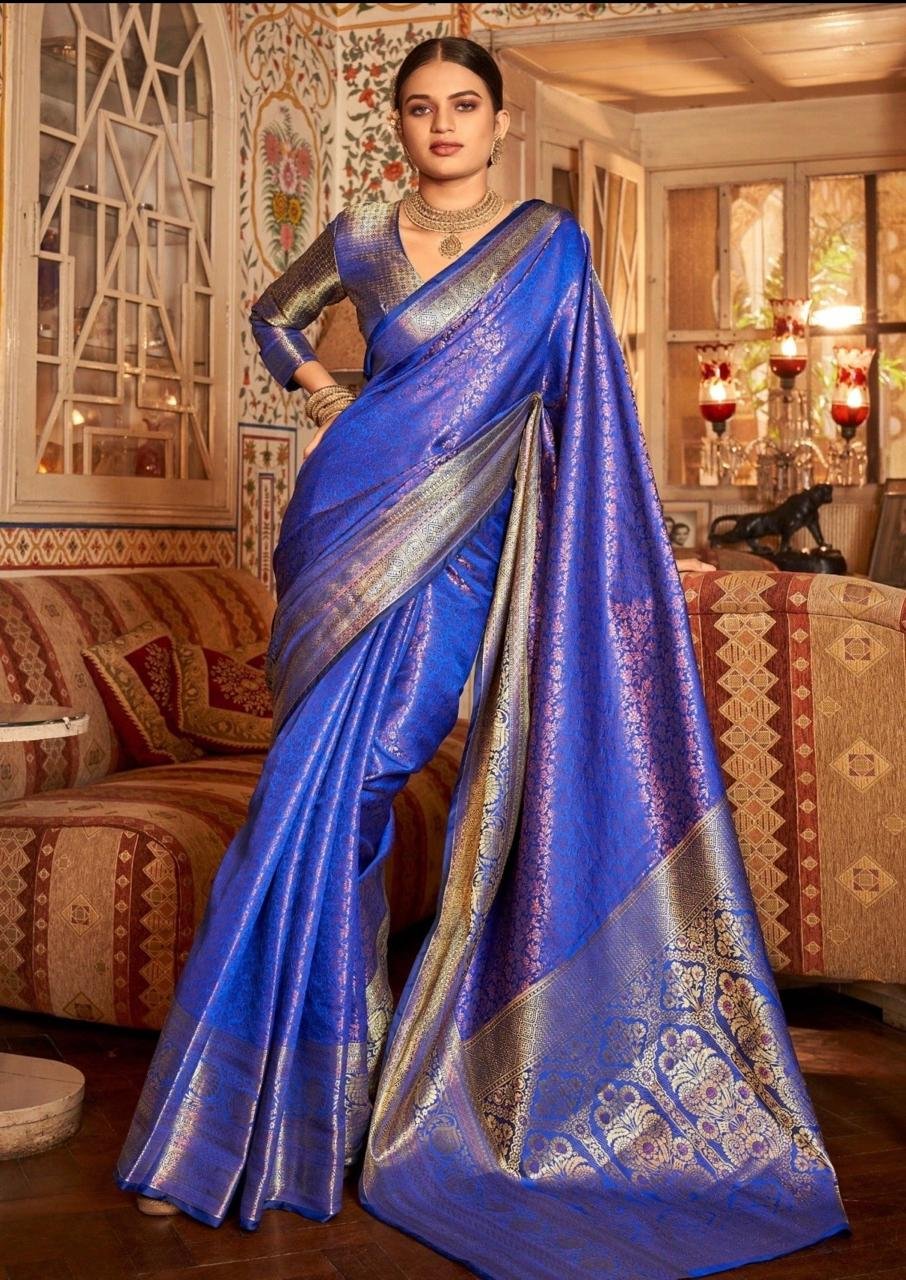 Designer Sarees 🌿